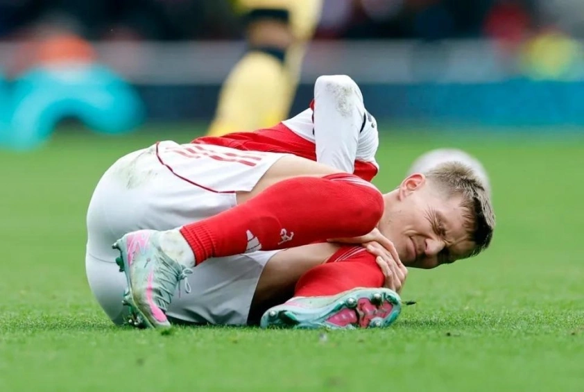 Arsenal Đón “Cú Hích Vàng” Cho Cuộc Đua Vô Địch Ngoại Anh